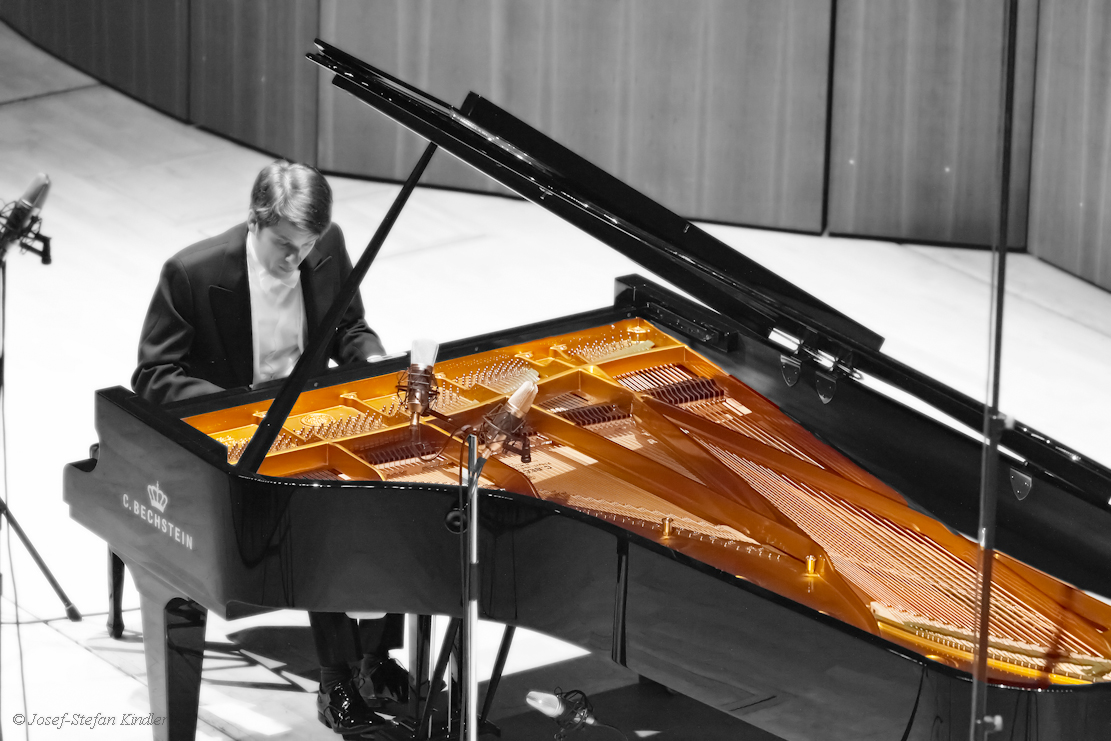 Grand Piano Masters - The Nightwind